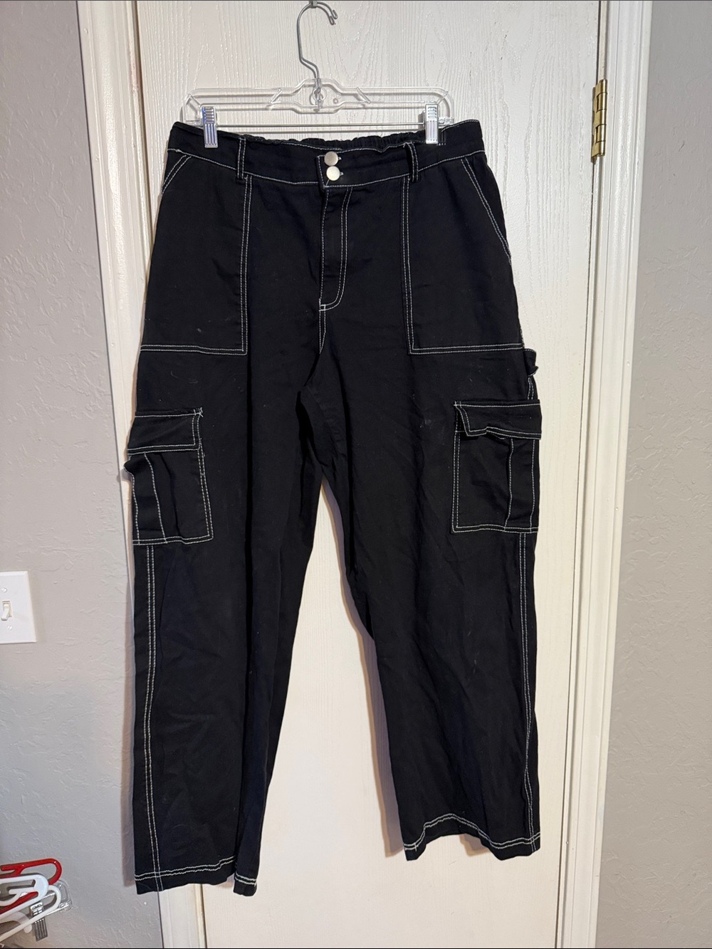 Wide Leg Black Cargo Pants with Contrast Stitching